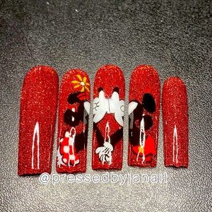 Xxl press on nails (Disney)